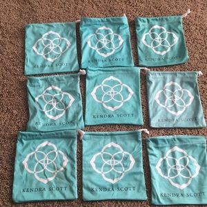 9 kendra scott bags